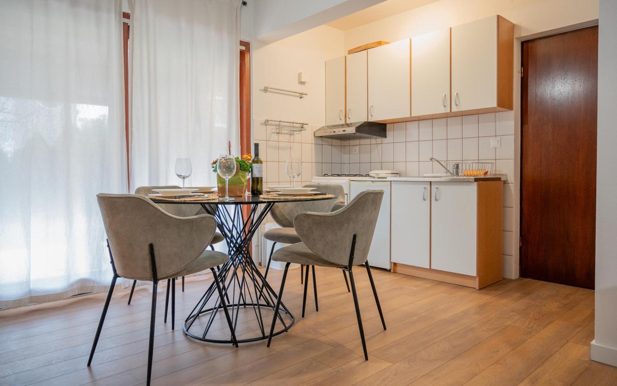 Apartman Rose-2025 Renovated Garden View Poreč Exteriér fotografie